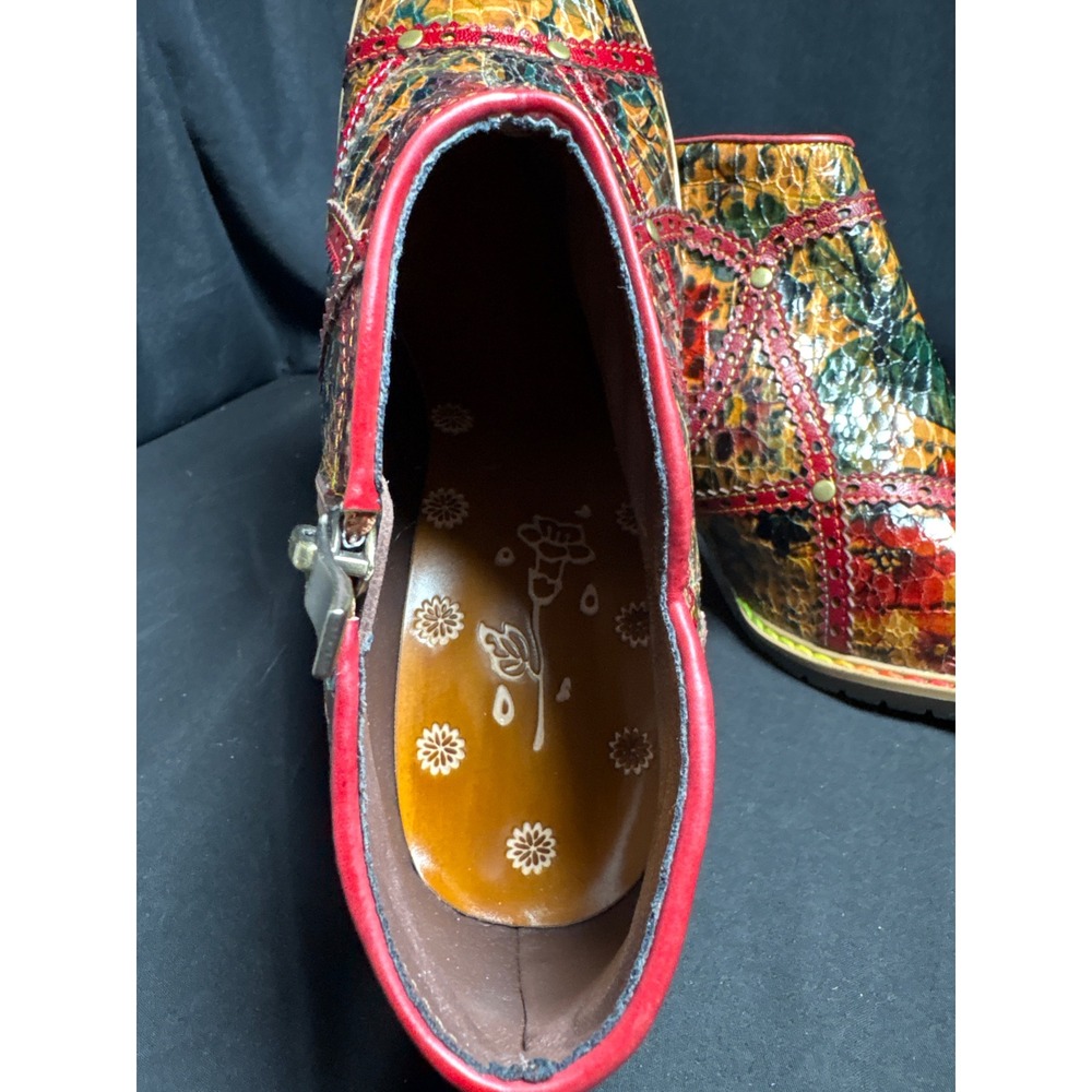 L'Artiste by Spring Step Floral Snakeskin Embossed Ankle Boots Multi-Color‎